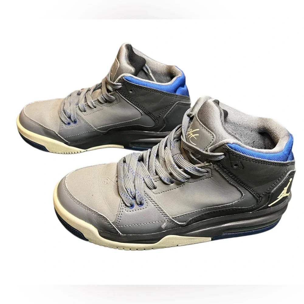 Jordan Flight kids Gray and Cream High-Top Sneakers 5Y GUC - Picture 3 of 8